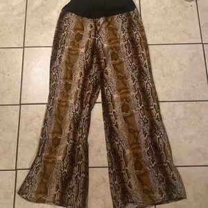 Icy Womens Snakeskin Pull On Pants (L)